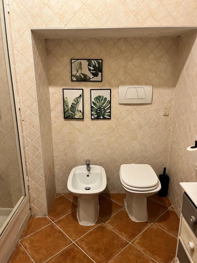 Aura Apartment Brindisi Bagian luar foto